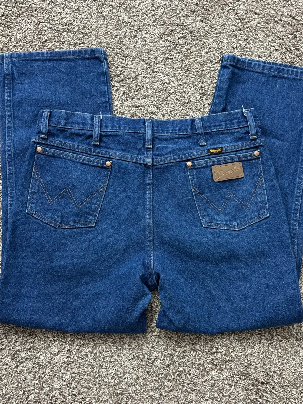 Wrangler Men's Classic Deep Blue Straight Relaxed Fit Denim Western Jeans 36X29